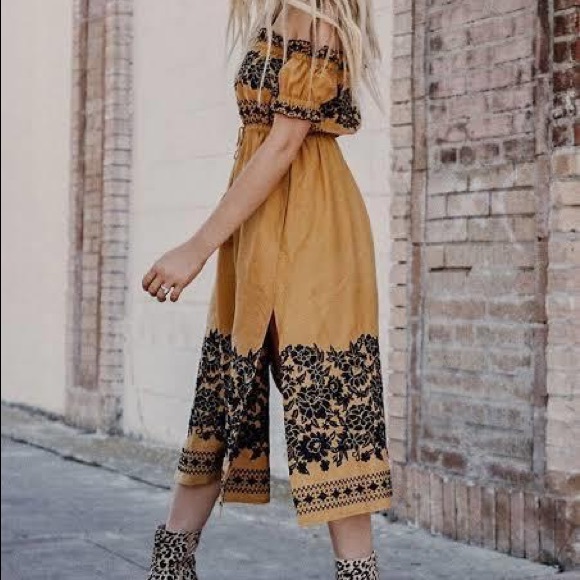 Spell Venus Off the Shoulder Dress - Picture 7 of 7